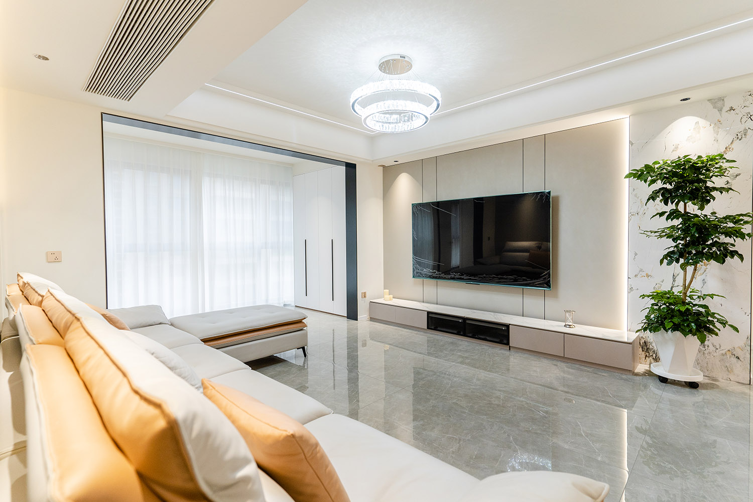 株洲家博整装金茂悦178㎡ 轻奢风格装修赏析